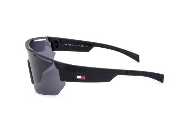 Tommy Hilfiger Mens Sunglasses TH 1721 S O6W 99 01 125 MATTE BLACK GREY